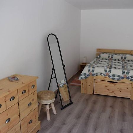 Appartement Neuf Et Independant Dans Rez-De-Villa Валорис Екстериор снимка